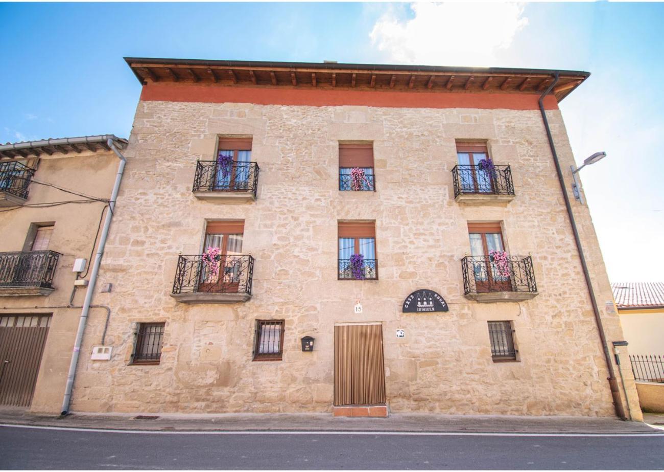 Iriniken, Amplia Casa Rural Con Barbacoa En Navarra Aras  Dış mekan fotoğraf